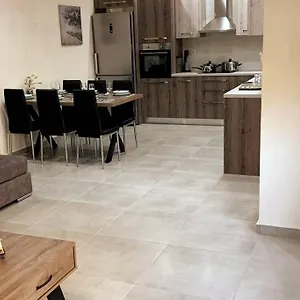 Apartment Helen's Luxury, Iraklio